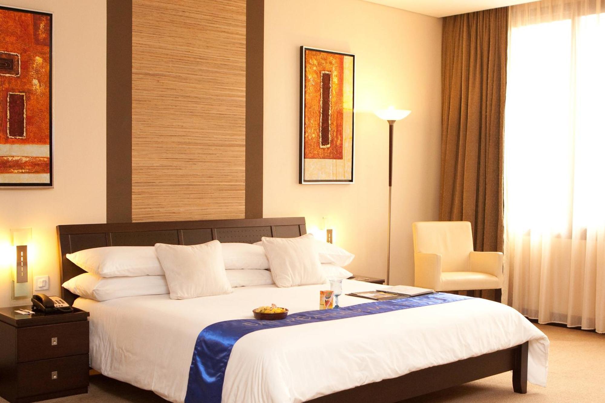 Protea Hotel By Marriott Kampala Zewnętrze zdjęcie